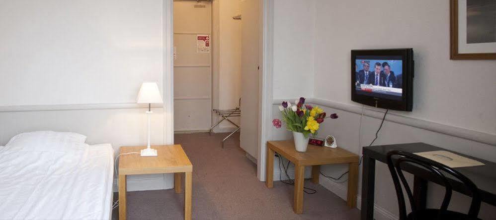 Insjoens Hotell Zewnętrze zdjęcie
